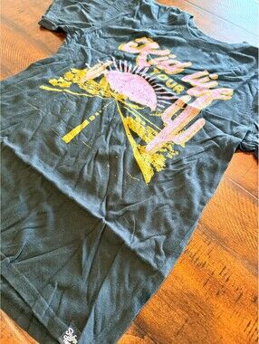 Slyfox Threads Kid Life Tour Oversized Graphic T-Shirt Black Youth XL